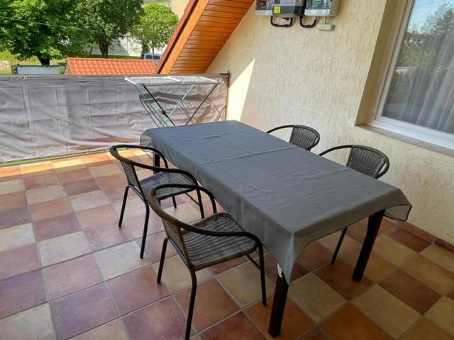 Silent Apartmanhaz Harkány Eksteriør bilde